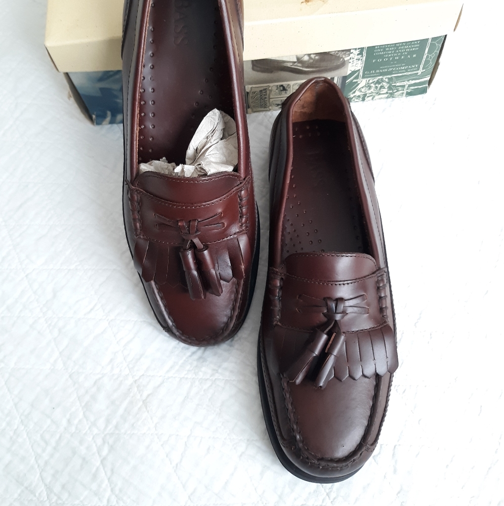 Bass Leather Tassel Loafer size 9.5